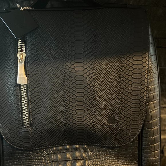 Tote&Carry Handbags - Tote&Carry Apollo 2 Black Back pack